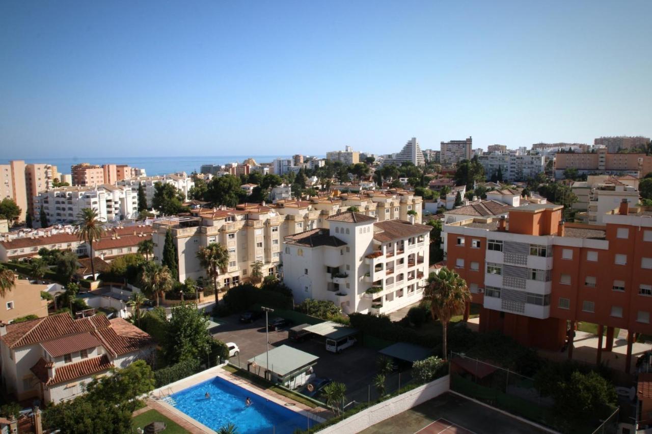Saltillo Alto Gray Studio. Vistas Al Mar Y Piscina Torremolinos Eksteriør billede